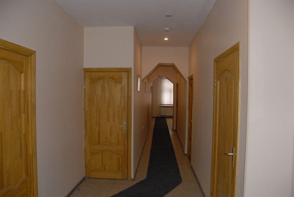 Hotel Knights Court Riga Exterior foto
