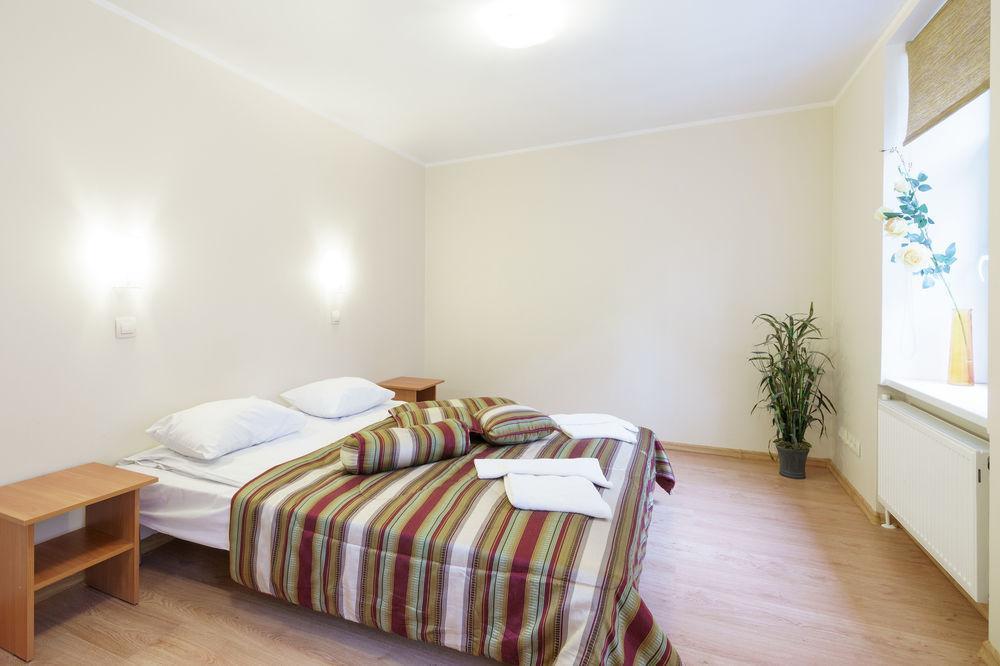 Hotel Knights Court Riga Exterior foto