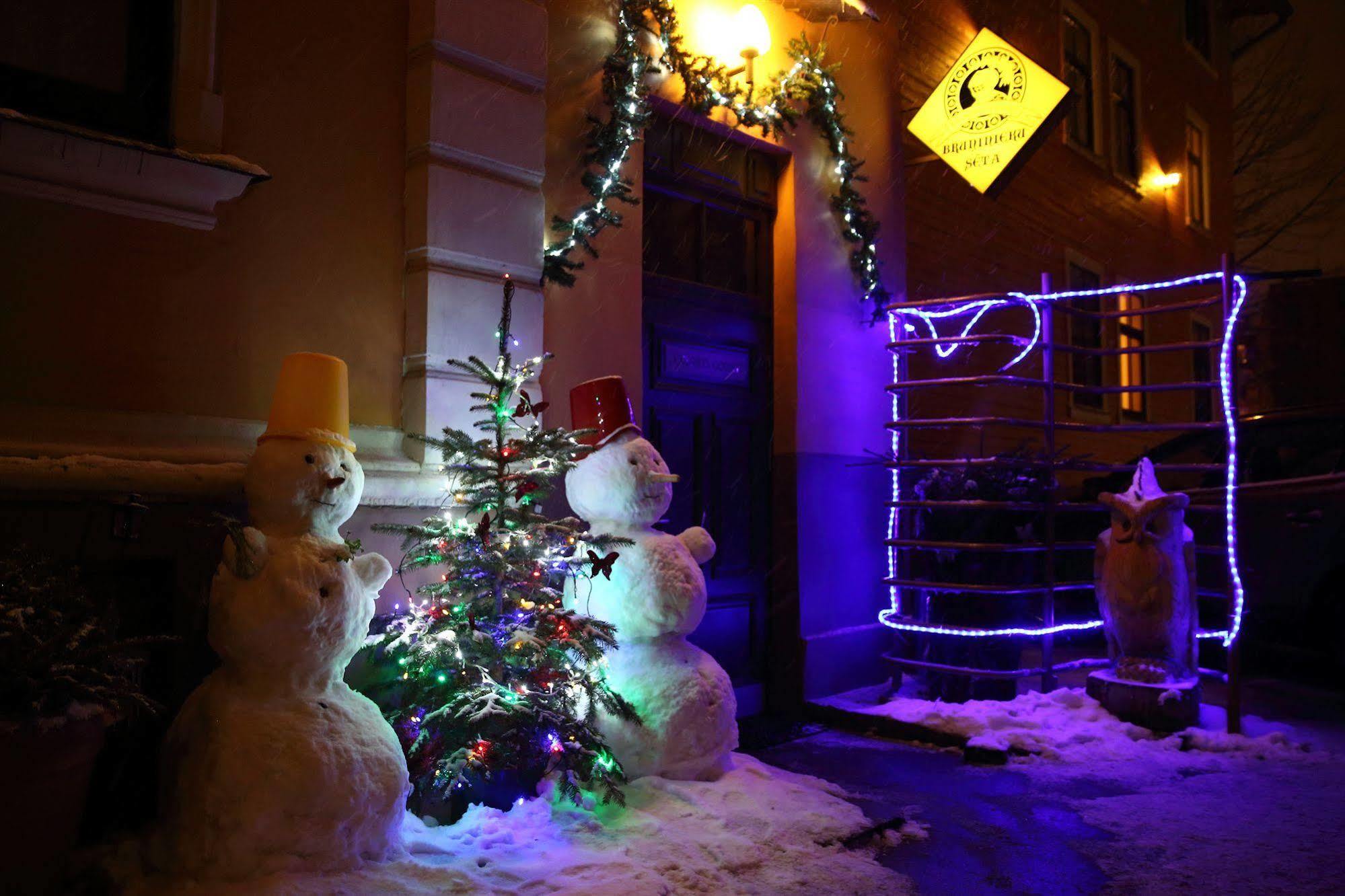 Hotel Knights Court Riga Exterior foto